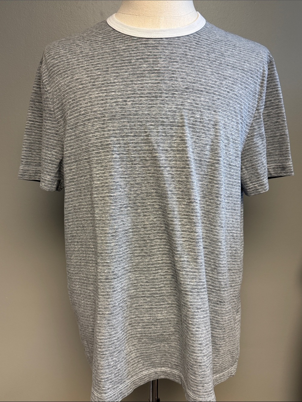 James Perse Standard Gray Striped T-Shirt Men’s Size 4 USA Made
